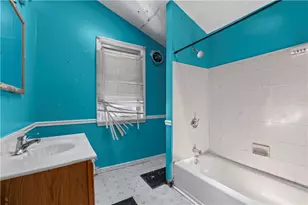 533 Woodward Ave, Stowe Township, PA 15136 - Photo 16