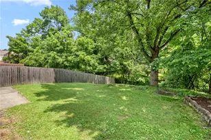 136 Delaney Dr, Wilkins Township, PA 15235 - Photo 28