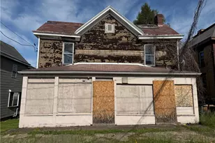 221 N Gallatin Ave, Uniontown, PA 15401 - Photo 1