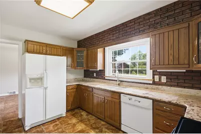 407 Vineyard Dr, Richland, PA 15044 - Photo 12