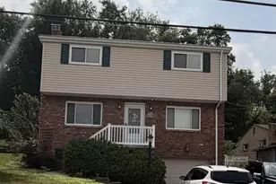 5877 Pleasant St, South Park, PA 15129 - Photo 1