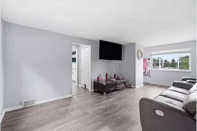 5877 Pleasant Street, South Park, PA 15129 - Photo 20