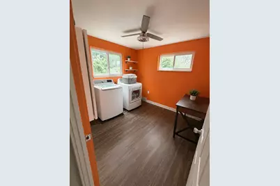 5877 Pleasant Street, South Park, PA 15129 - Photo 22