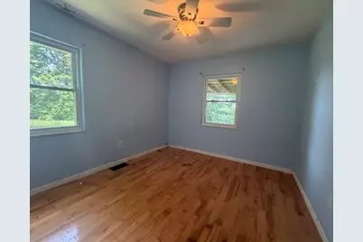 222 W Shaffer Rd, Center Township, PA 15001 - Photo 10