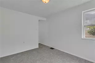 1703 Pierce St, Aliquippa, PA 15001 - Photo 4