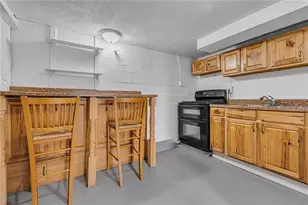 1703 Pierce St, Aliquippa, PA 15001 - Photo 8