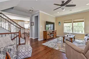 401 Pointe View Dr, Adams Township, PA 16046 - Photo 4