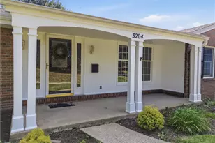 3204 Postgate Dr, Bethel Park, PA 15102 - Photo 2