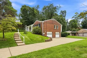 3204 Postgate Dr, Bethel Park, PA 15102 - Photo 42