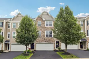 15 Truman Cir, Kennedy Township, PA 15136 - Photo 1