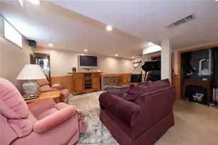 122 Painter St, Level Green, PA 15085 - Photo 34