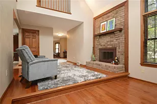 516 Donatello, Hempfield Township, PA 15642 - Photo 8