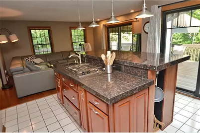 516 Donatello, Hempfield Township, PA 15642 - Photo 16
