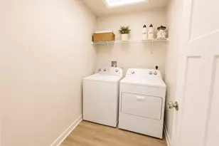 9717 Hopkins St, Pittsburgh, PA 15090 - Photo 36