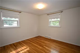 111 St Andrews Cir, Elizabeth Twp/Boro, PA 15135 - Photo 24