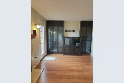 206 Hillvue Drive, Seven Fields Boro, PA 16046 - Photo 8
