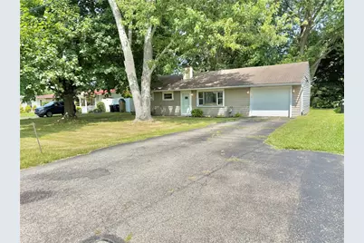 360 Crestwood Dr, Union Township, PA 16101 - Photo 1