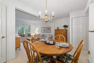 161 Westbrooke Ln, Coraopolis, PA 15108 - Photo 10