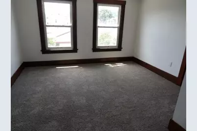 129 Lynn St, Vanport, PA 15009 - Photo 10