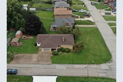 500 Morningside Dr, Lower Burrell, PA 15068 - Photo 6