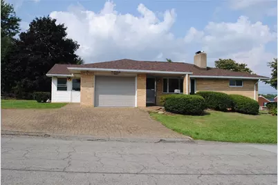 500 Morningside Dr, Lower Burrell, PA 15068 - Photo 1