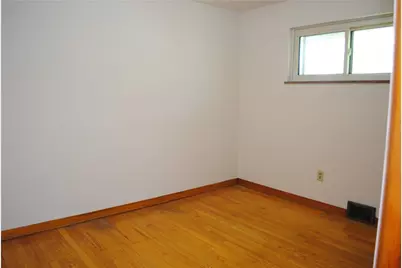 500 Morningside Dr, Lower Burrell, PA 15068 - Photo 18