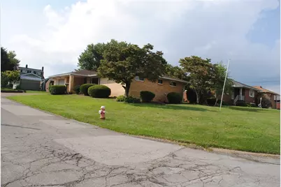 500 Morningside Dr, Lower Burrell, PA 15068 - Photo 4