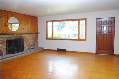 500 Morningside Dr, Lower Burrell, PA 15068 - Photo 10