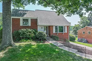 308 Lupine Dr, Pittsburgh, PA 15209 - Photo 2