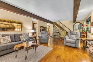 260 Todd Ln, Center Township, PA 15061 - Photo 4
