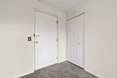 4106 Charlemagne Cir #4106, Ross Twp, PA 15237 - Photo 4