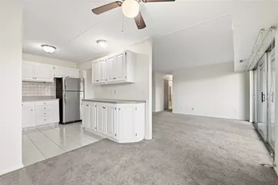 4106 Charlemagne Cir #4106, Ross Twp, PA 15237 - Photo 12