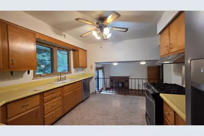 329 Fitzsimmons Lane, Washington Township, PA 15613 - Photo 8