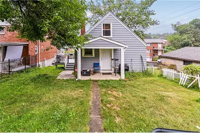4052 Meadowbrook Blvd, Pittsburgh, PA 15227 - Photo 4