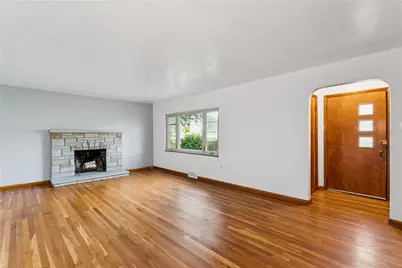 114 Schutte Drive, Chippewa Township, PA 15010 - Photo 4