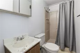 500 Greenspire Ct, Cranberry Township, PA 16066 - Photo 32