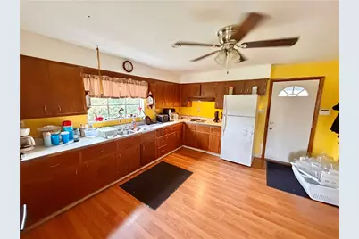 341 N Gallatin Ave, Uniontown, PA 15401 - Photo 4