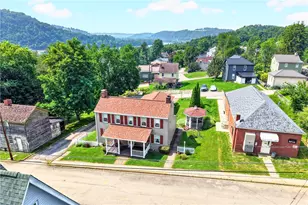 119 Middle St, Fayette City, PA 15438 - Photo 2