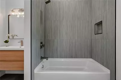 5217 Broad Street, Pittsburgh, PA 15224 - Photo 20