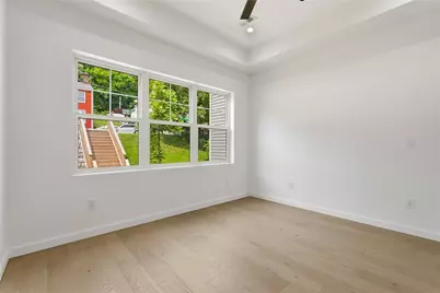 5217 Broad St, Pittsburgh, PA 15224 - Photo 18