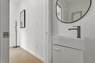 5217 Broad St, Pittsburgh, PA 15224 - Photo 16