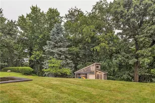 716 Limestone Dr, Pittsburgh, PA 15101 - Photo 8