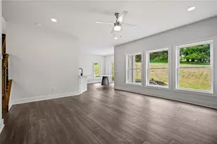 2418 Wheatland Cir, Murrysville, PA 15626 - Photo 6