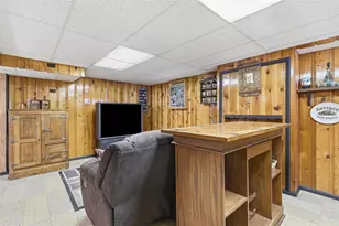1074 Roseanne Ave, Banksville/Westwood, PA 15216 - Photo 26