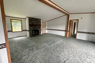 1818 Pershing St, Johnstown, PA 15902 - Photo 6