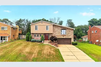 306 Beckman Dr, McKeesport, PA 15132 - Photo 1