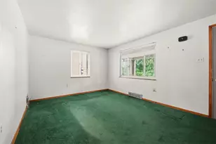 7 Alamac Ave, Pittsburgh, PA 15229 - Photo 8