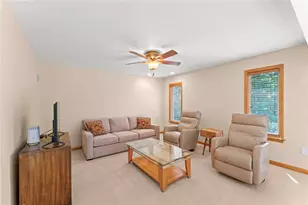 3296 Snowden Rd, South Park, PA 15129 - Photo 24