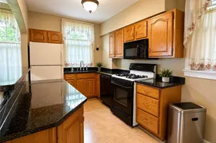 205 E Elizabeth St, Pittsburgh, PA 15207 - Photo 12