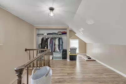 330 Greenlee St, Vanport, PA 15009 - Photo 14